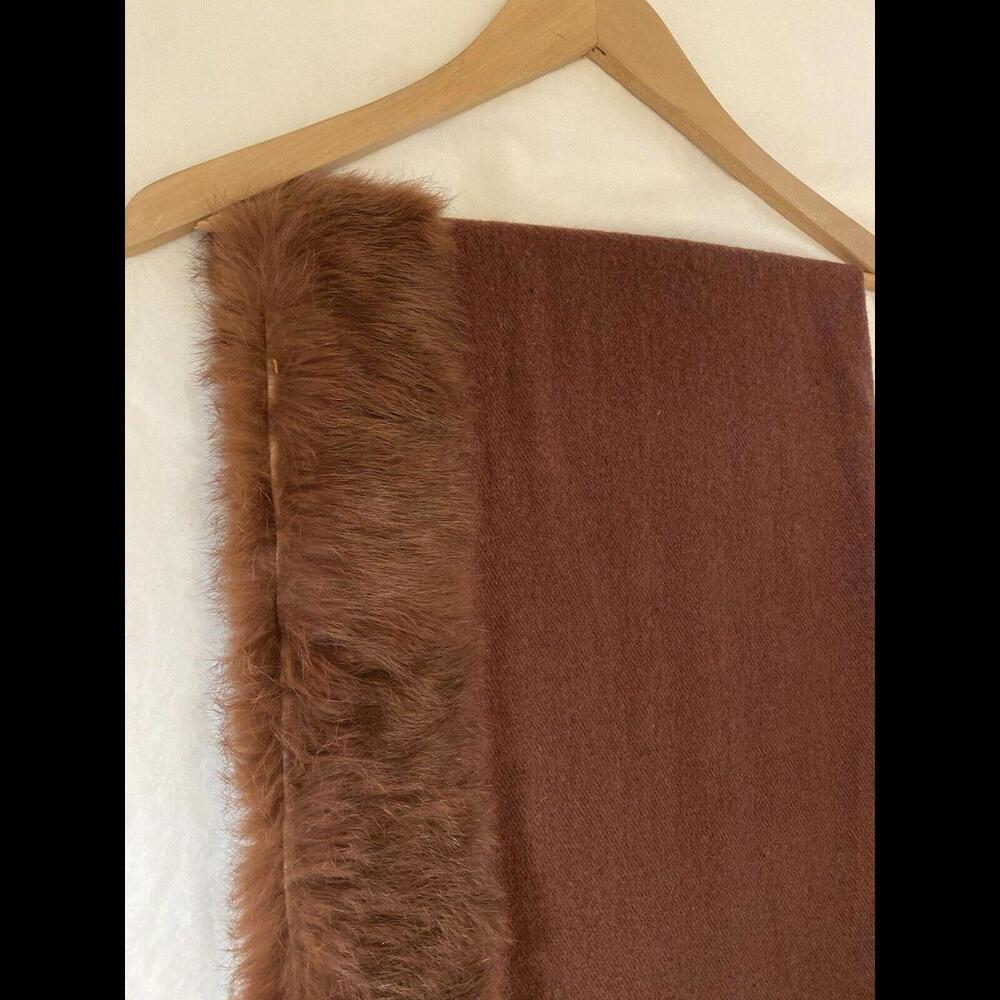 Blue Pacific Wool Viscose Blend‎ Brown Scarf w/Squirrel Fur Feels Like Cashmere